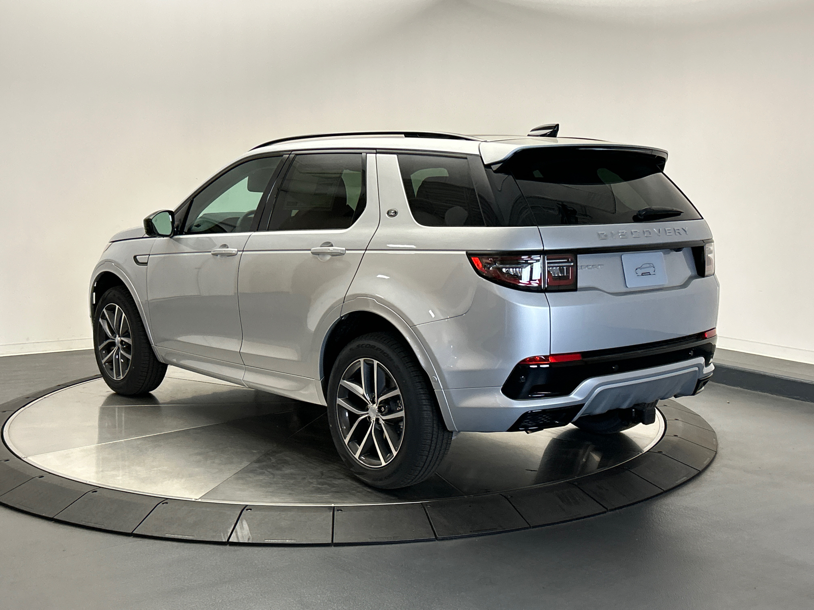 2025 Land Rover Discovery Sport S 3