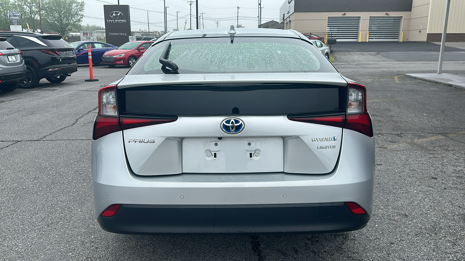 2019 Toyota Prius Limited 4