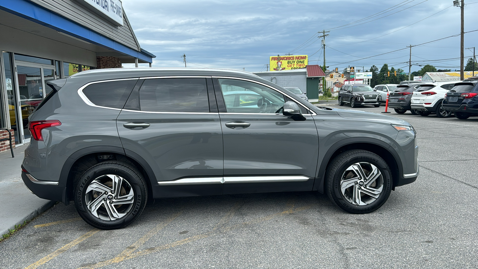 2021 Hyundai Santa Fe SEL 5