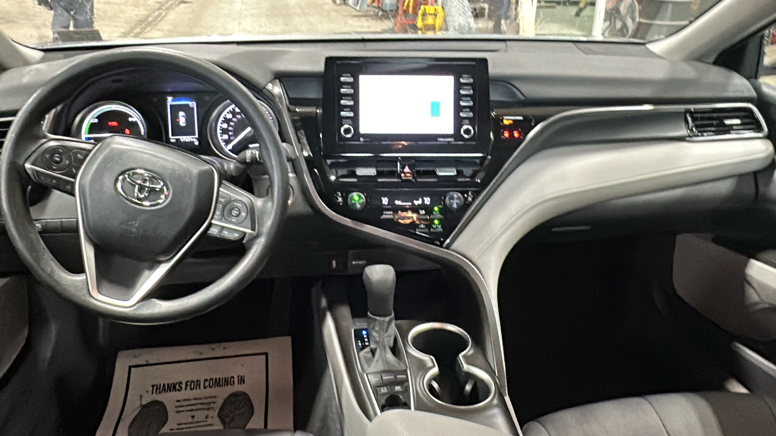 2021 Toyota Camry Hybrid LE 13