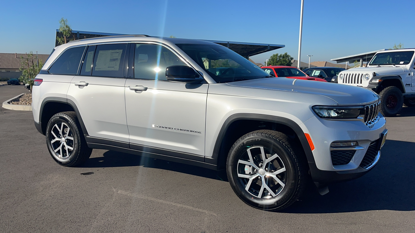 2023 Jeep Grand Cherokee Limited 7