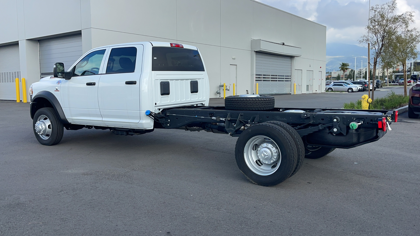 2023 Ram 5500 Chassis Cab Tradesman 3