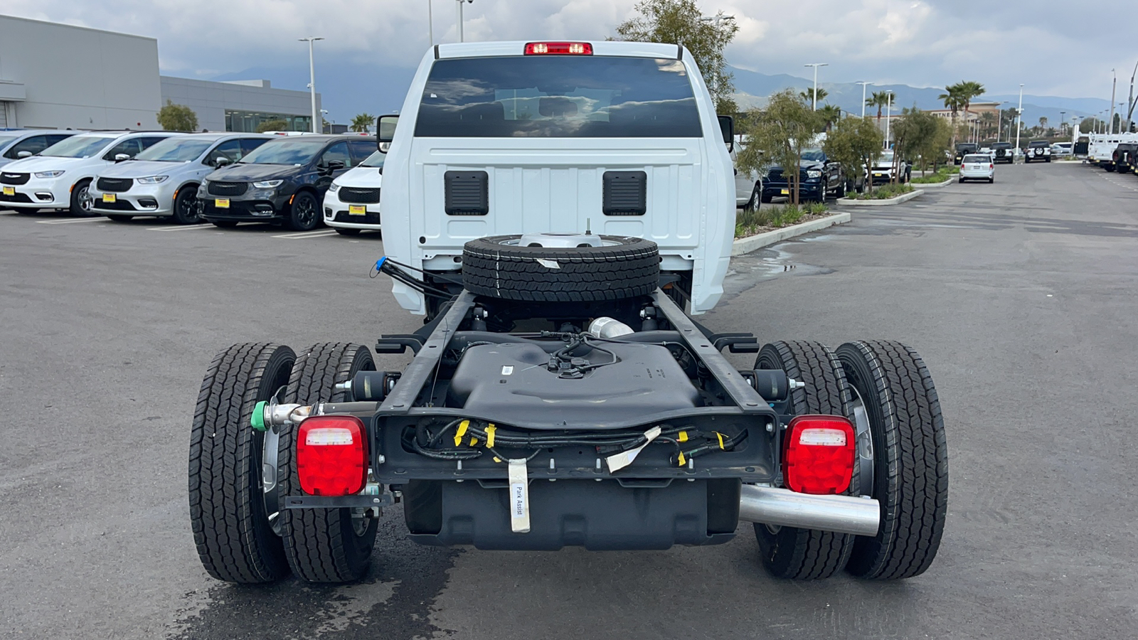 2023 Ram 5500 Chassis Cab Tradesman 4