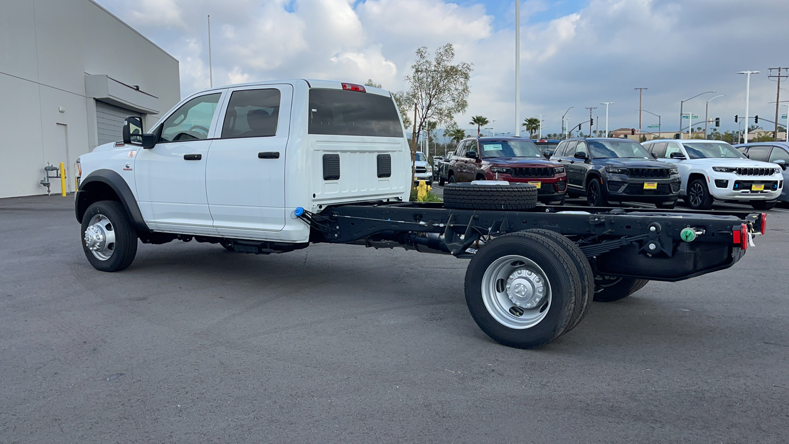 2023 Ram 5500 Chassis Cab Tradesman 4