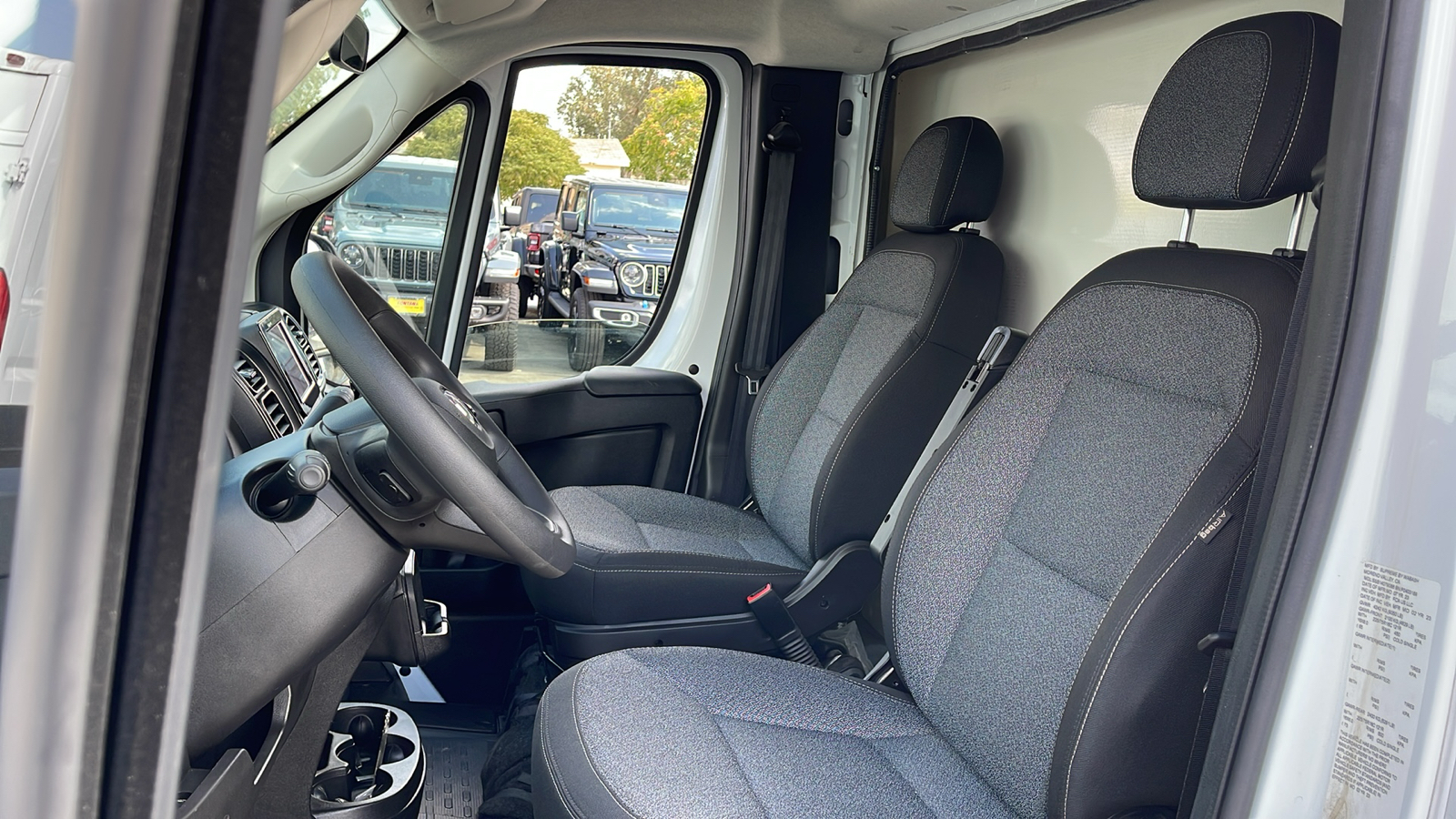 2023 Ram ProMaster Cutaway  10