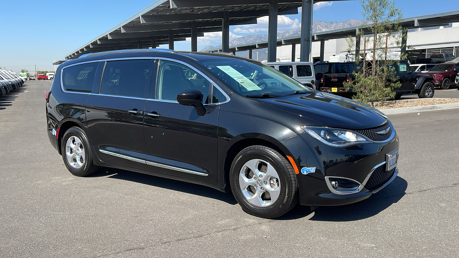 2020 Chrysler Pacifica Hybrid Touring L 7