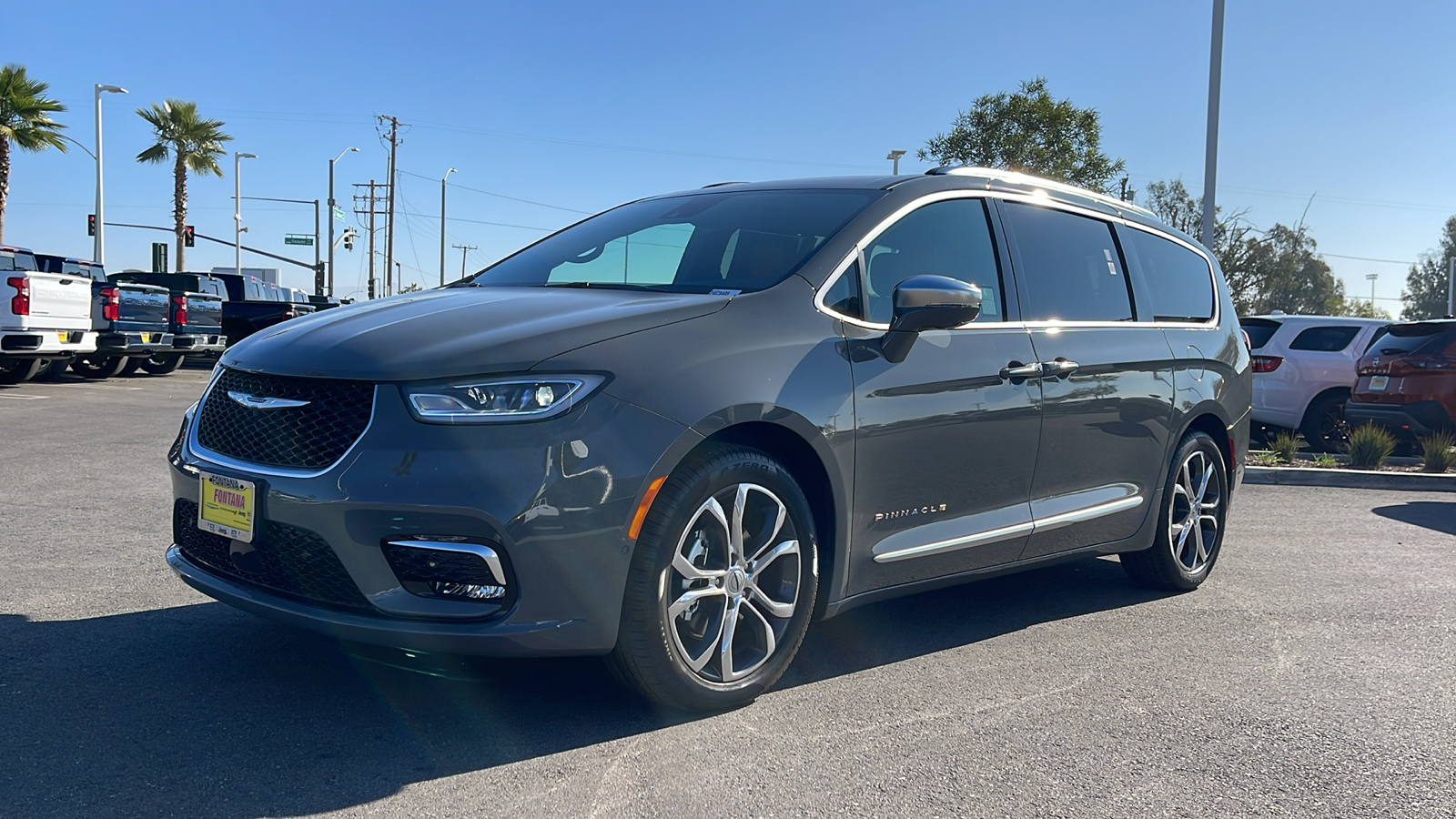 2024 Chrysler Pacifica Pinnacle 1