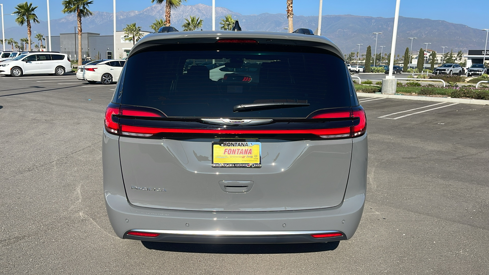 2024 Chrysler Pacifica Pinnacle 4