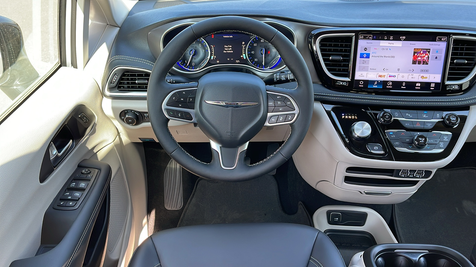 2024 Chrysler Pacifica Touring L 14