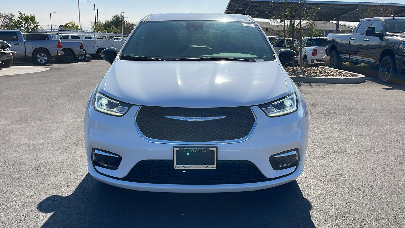 2024 Chrysler Pacifica Touring L 8