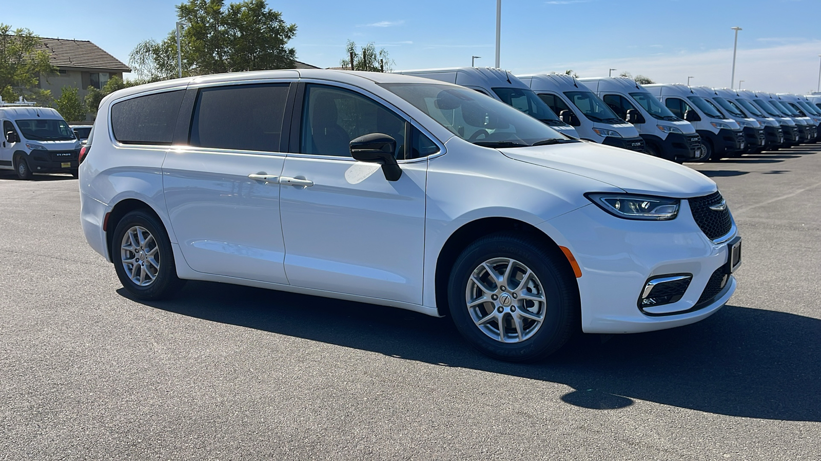 2024 Chrysler Pacifica Touring L 7