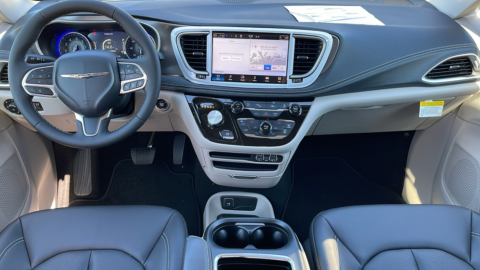 2024 Chrysler Pacifica Touring L 15