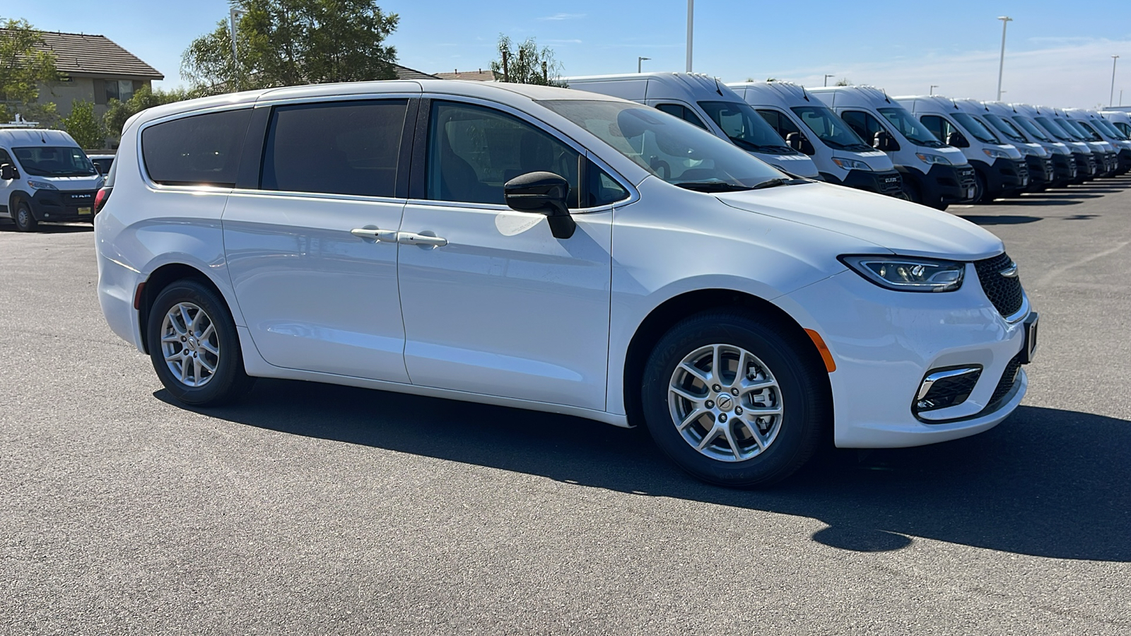 2024 Chrysler Pacifica Touring L 7