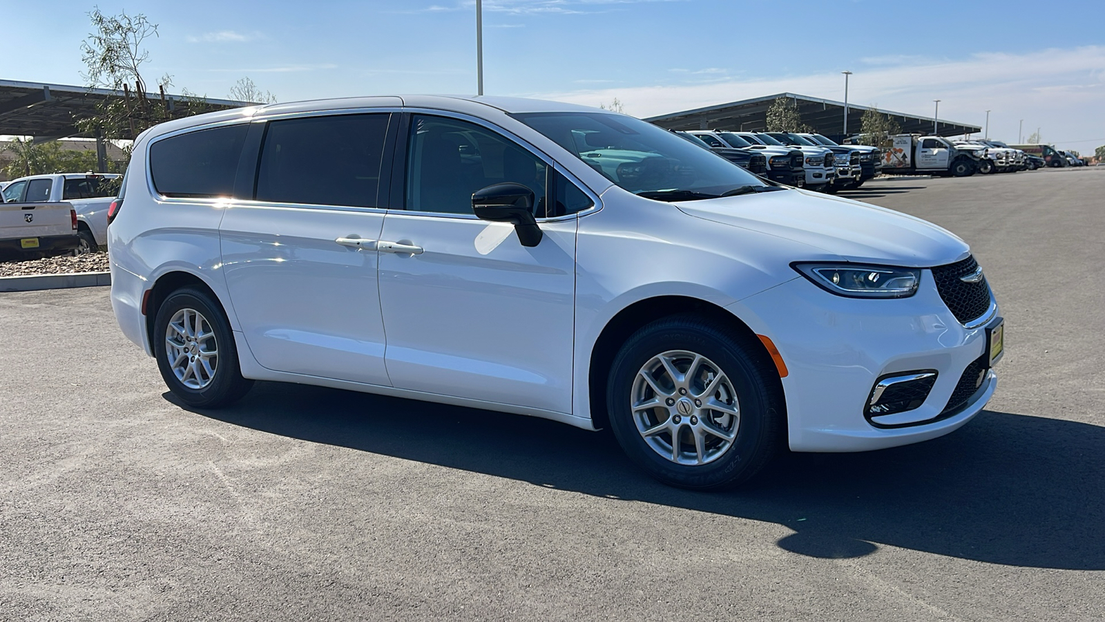 2024 Chrysler Pacifica Touring L 7