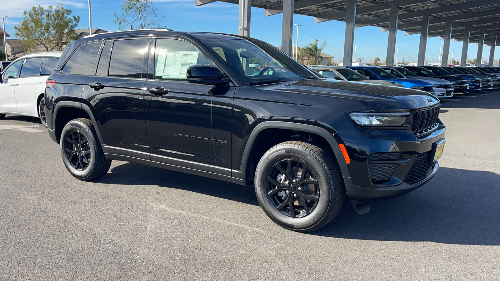 2024 Jeep Grand Cherokee Altitude 7