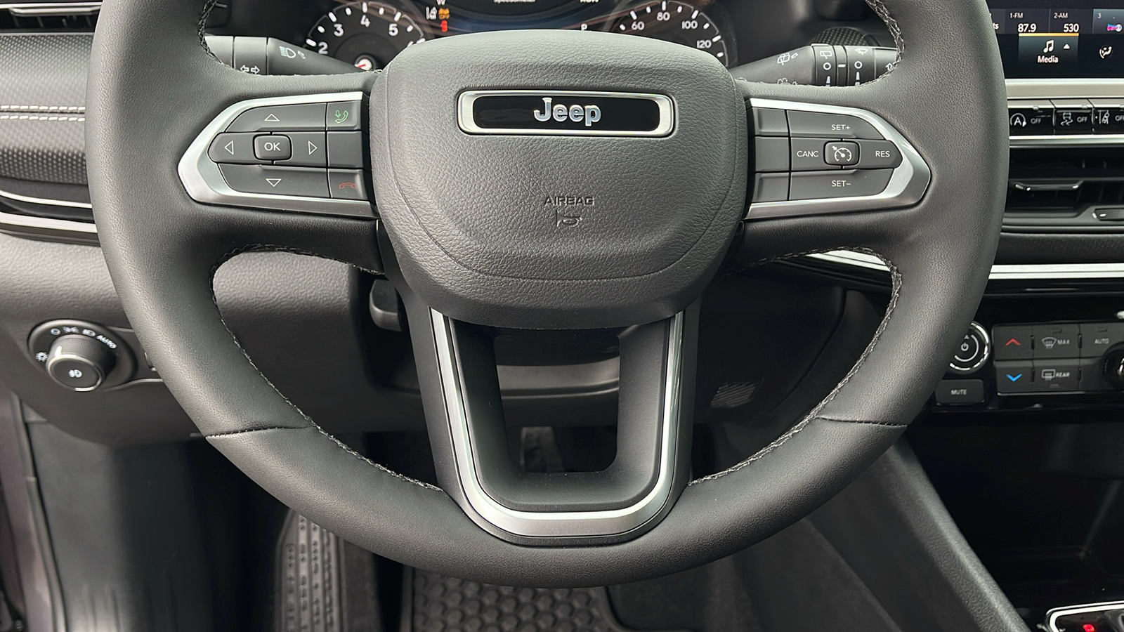 2024 Jeep Compass Latitude 20