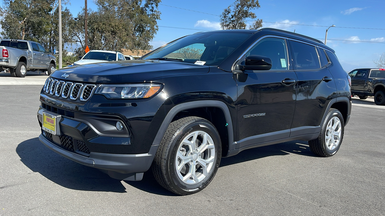 2024 Jeep Compass Latitude 1