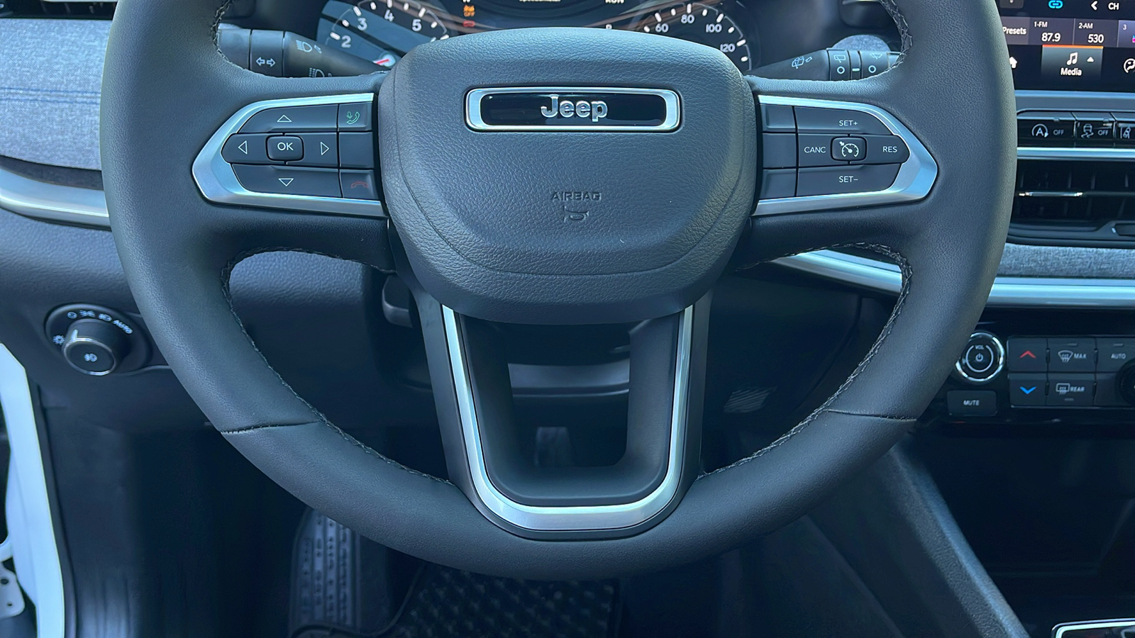 2024 Jeep Compass Latitude 20