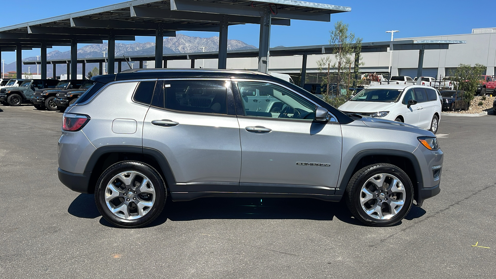 2020 Jeep Compass Limited 6