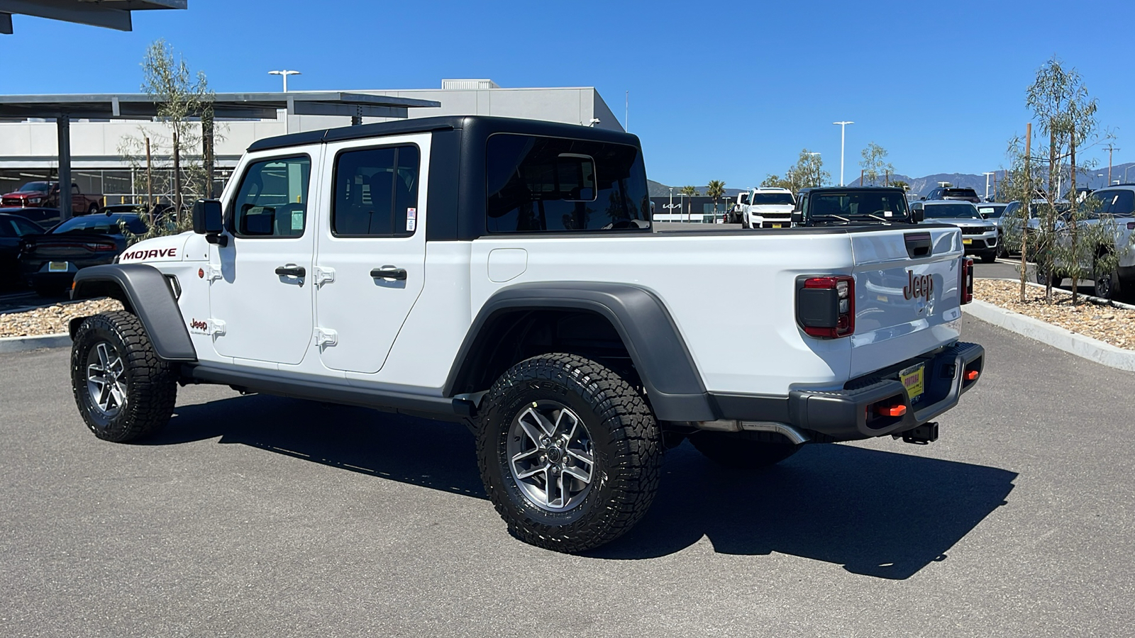 2024 Jeep Gladiator Mojave 3