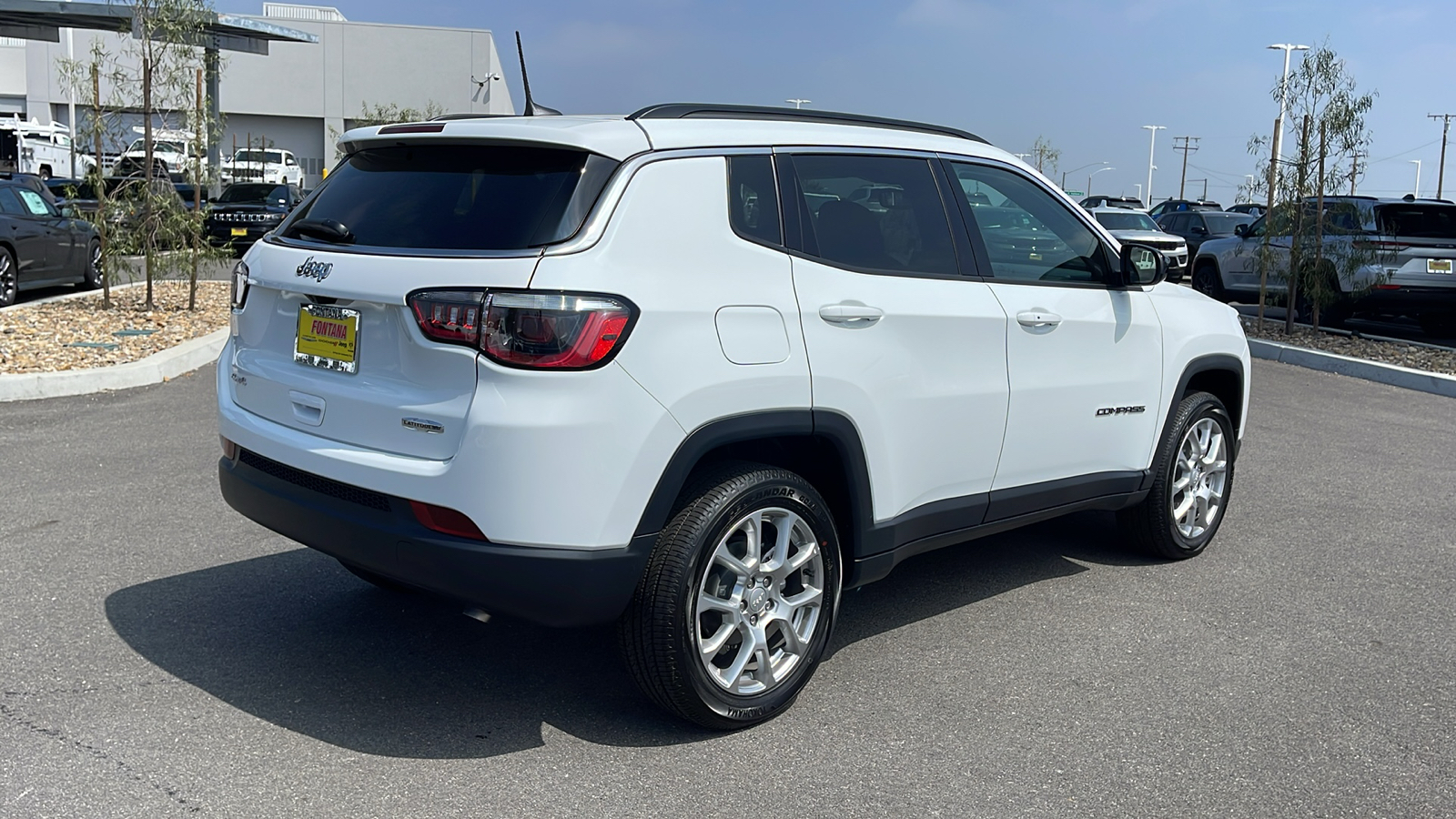 2024 Jeep Compass Latitude Lux 5