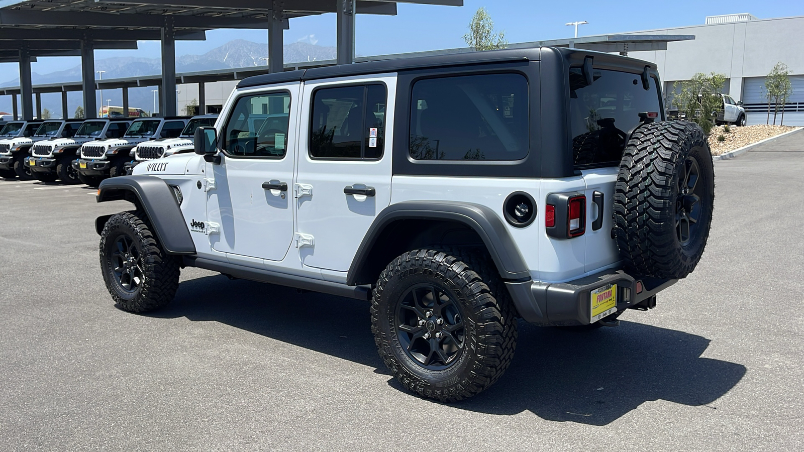 2024 Jeep Wrangler Willys 3