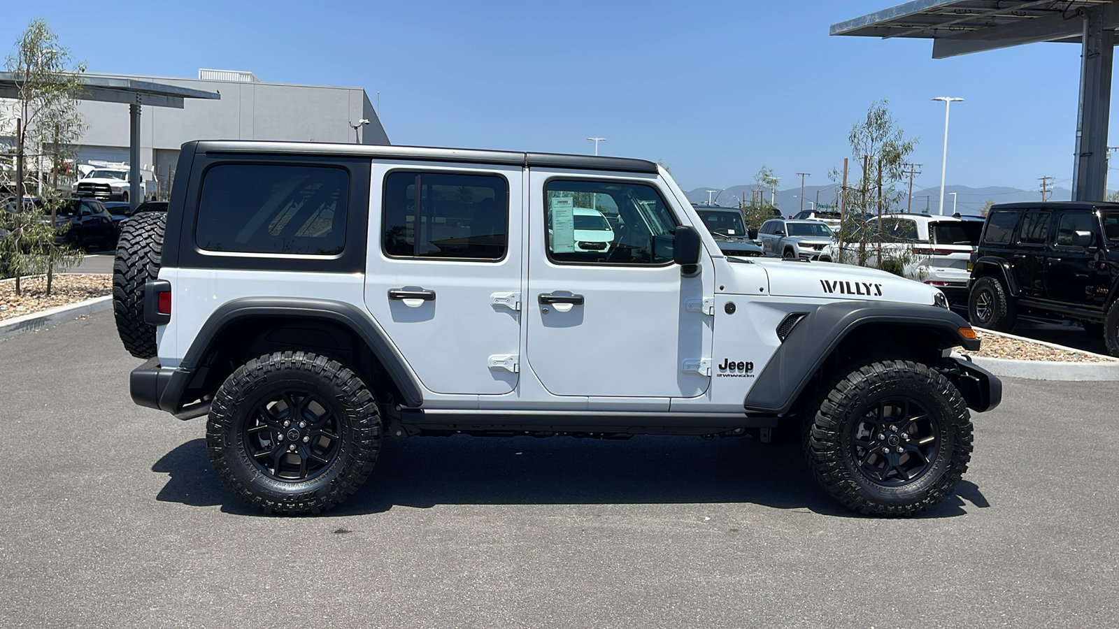 2024 Jeep Wrangler Willys 6