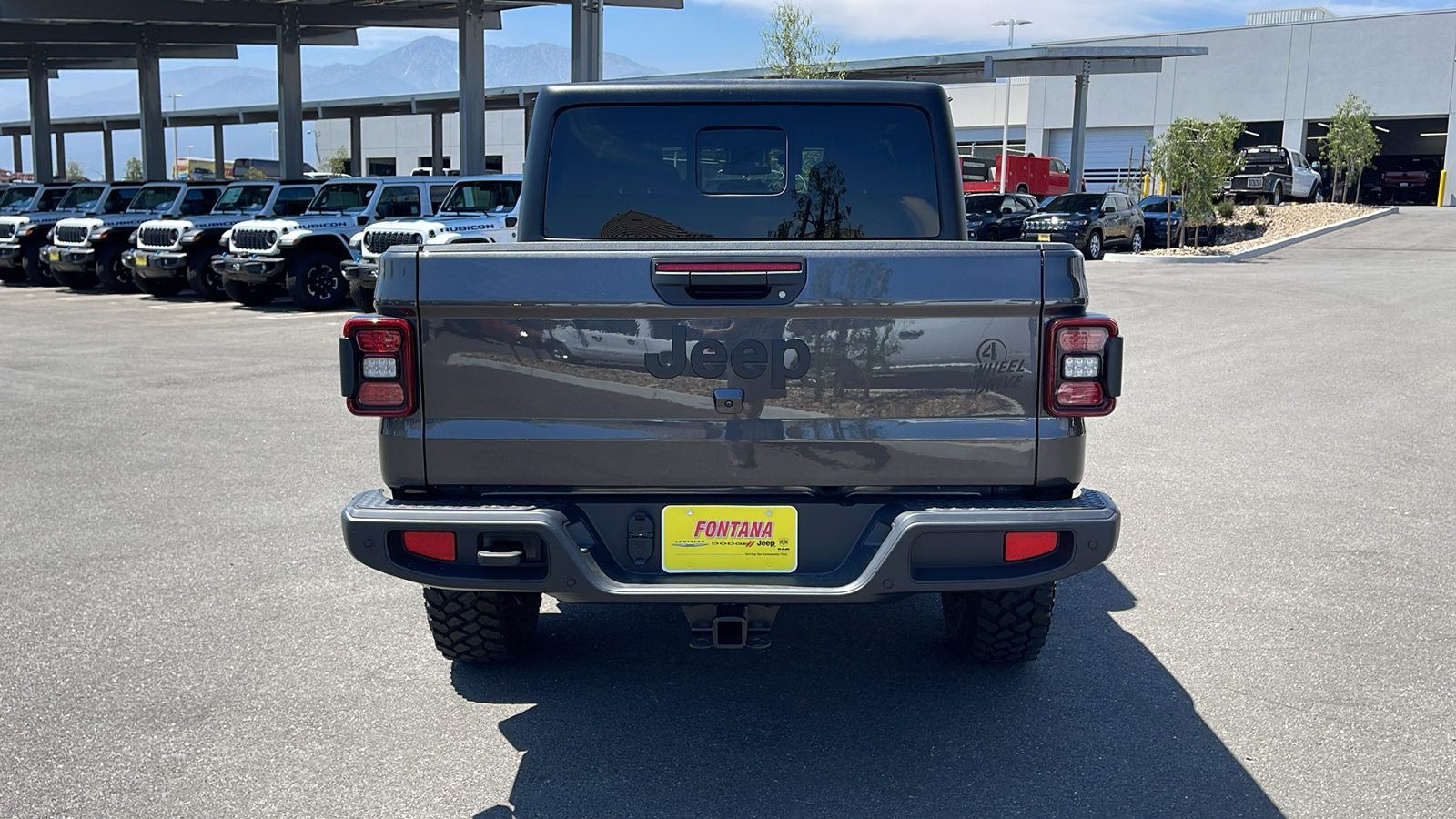 2024 Jeep Gladiator Willys 4