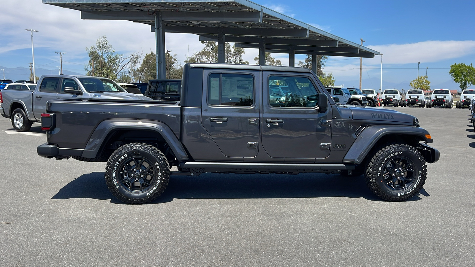 2024 Jeep Gladiator Willys 6