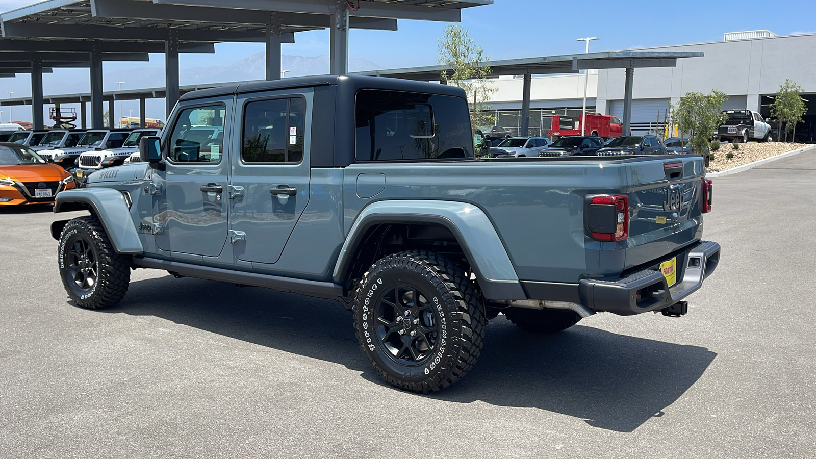 2024 Jeep Gladiator Willys 3