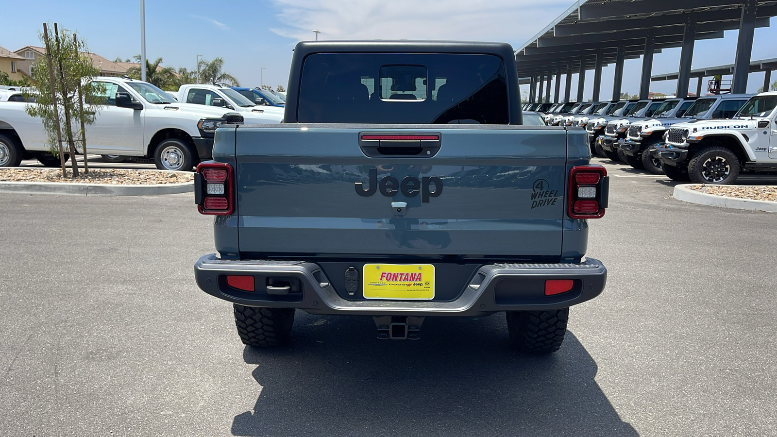 2024 Jeep Gladiator Willys 4