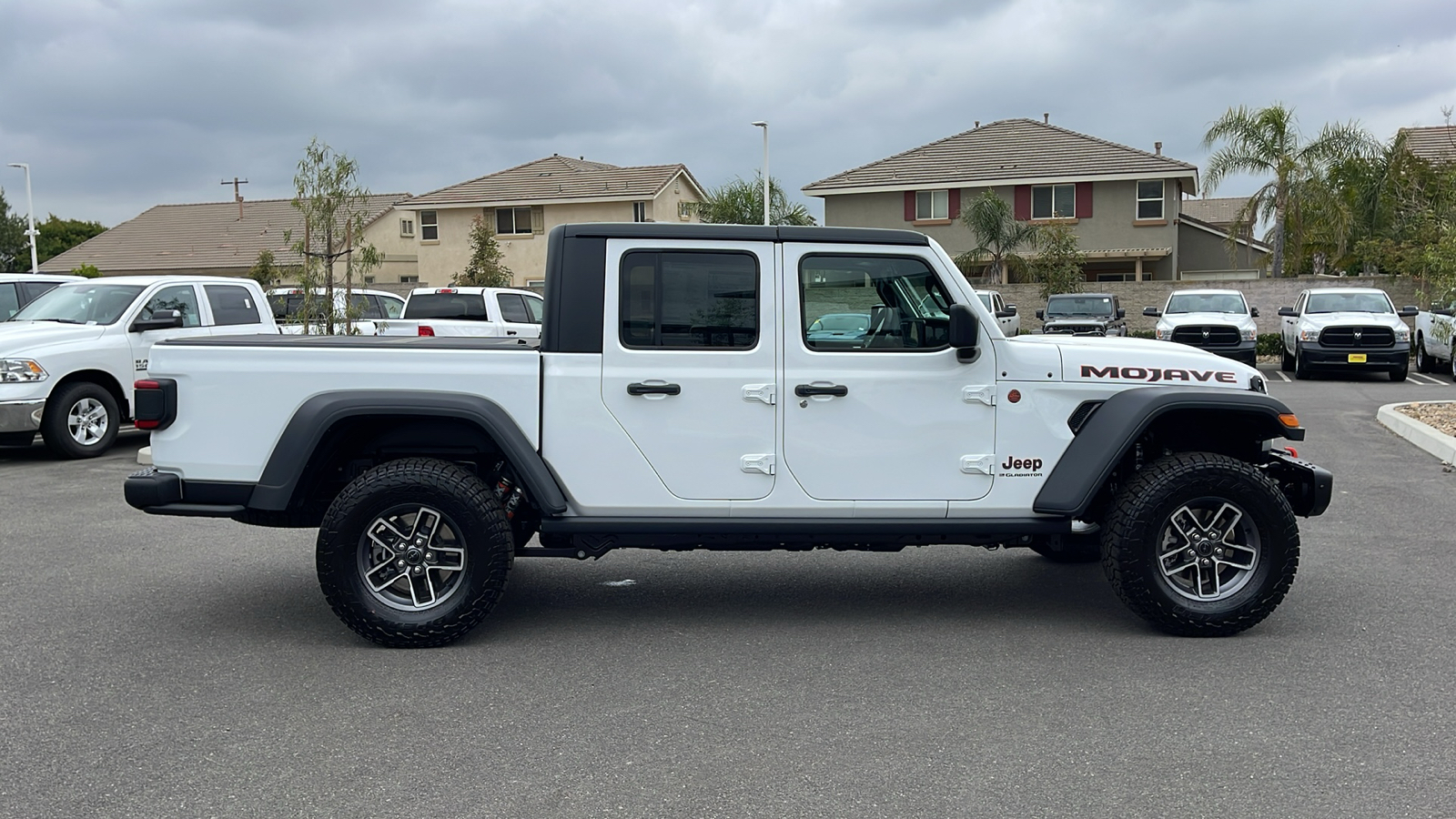 2024 Jeep Gladiator Mojave 6