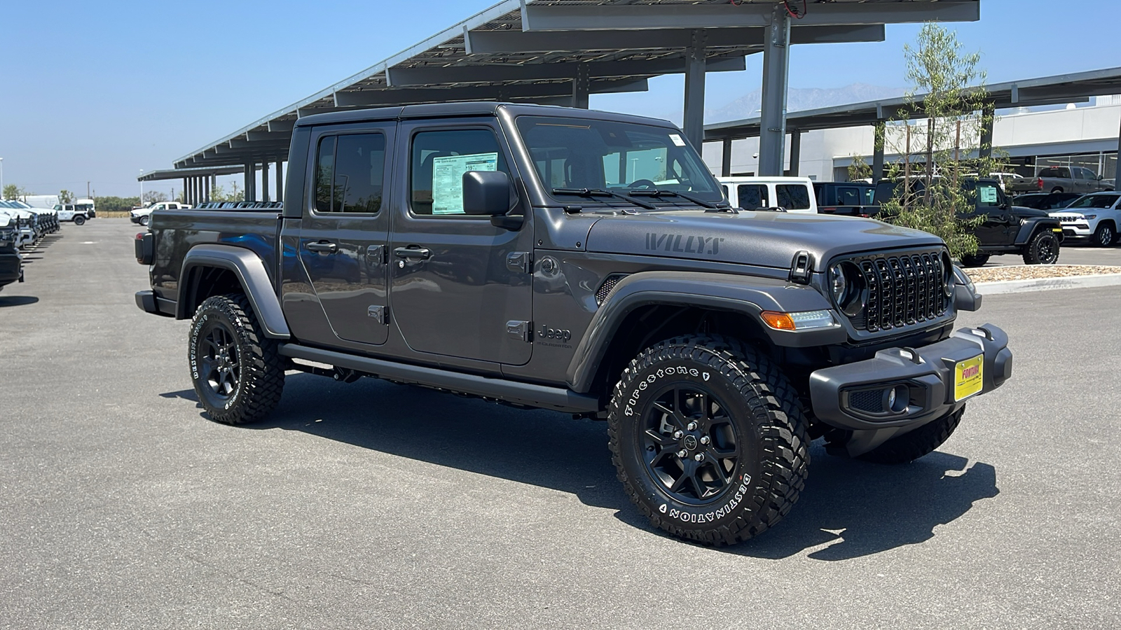 2024 Jeep Gladiator Willys 7