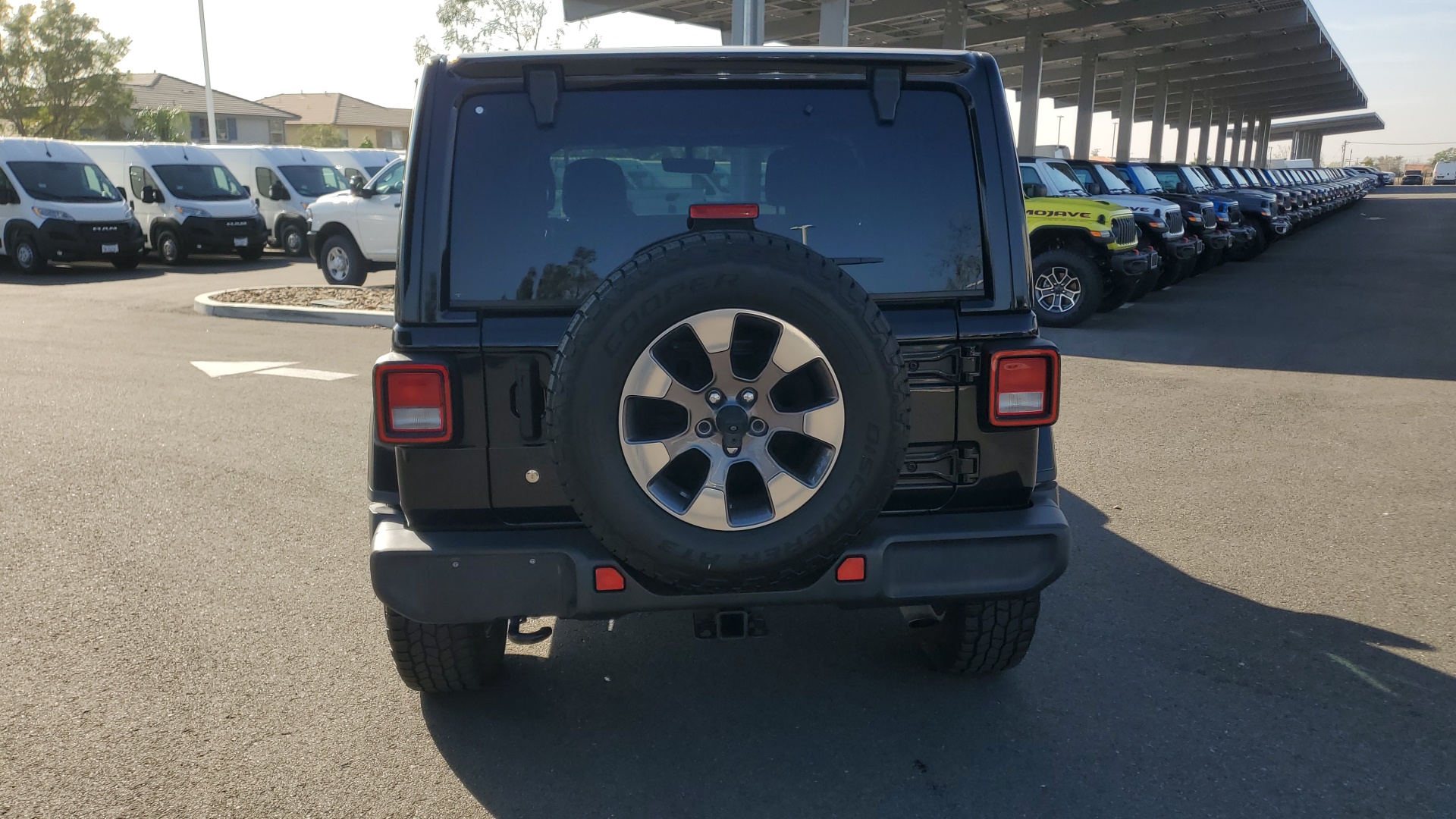 2018 Jeep Wrangler Unlimited Sahara 4