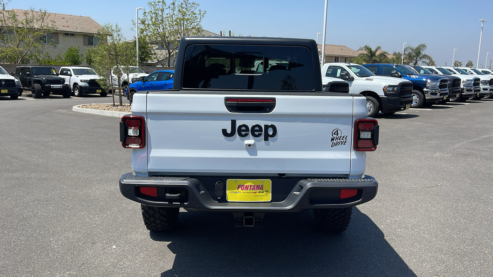 2024 Jeep Gladiator Willys 4