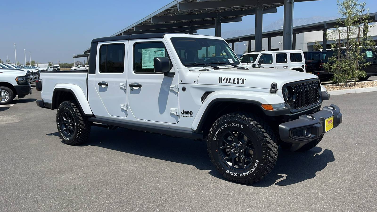 2024 Jeep Gladiator Willys 7