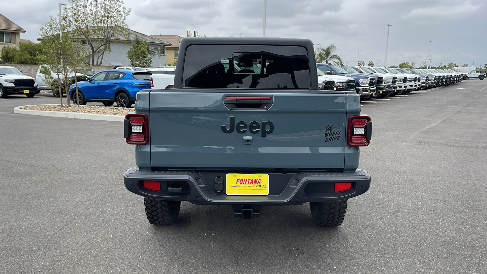 2024 Jeep Gladiator Willys 4