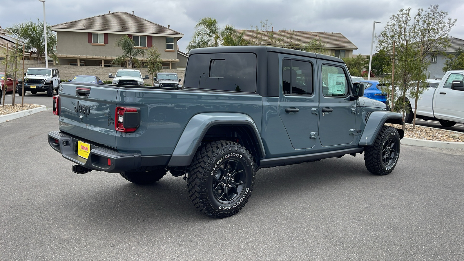 2024 Jeep Gladiator Willys 5