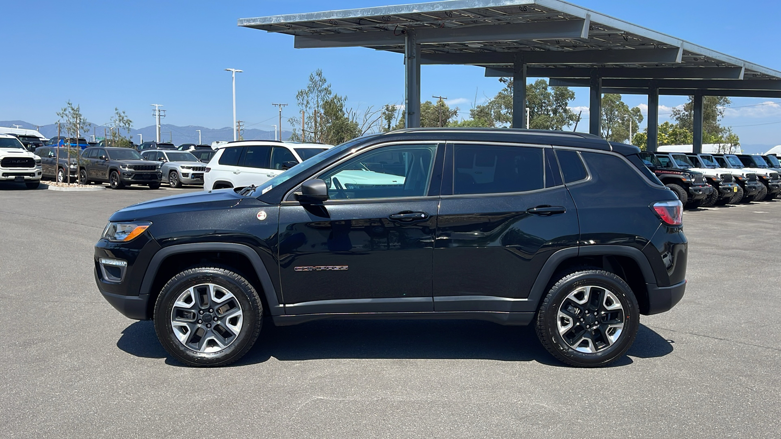 2018 Jeep Compass Trailhawk 2