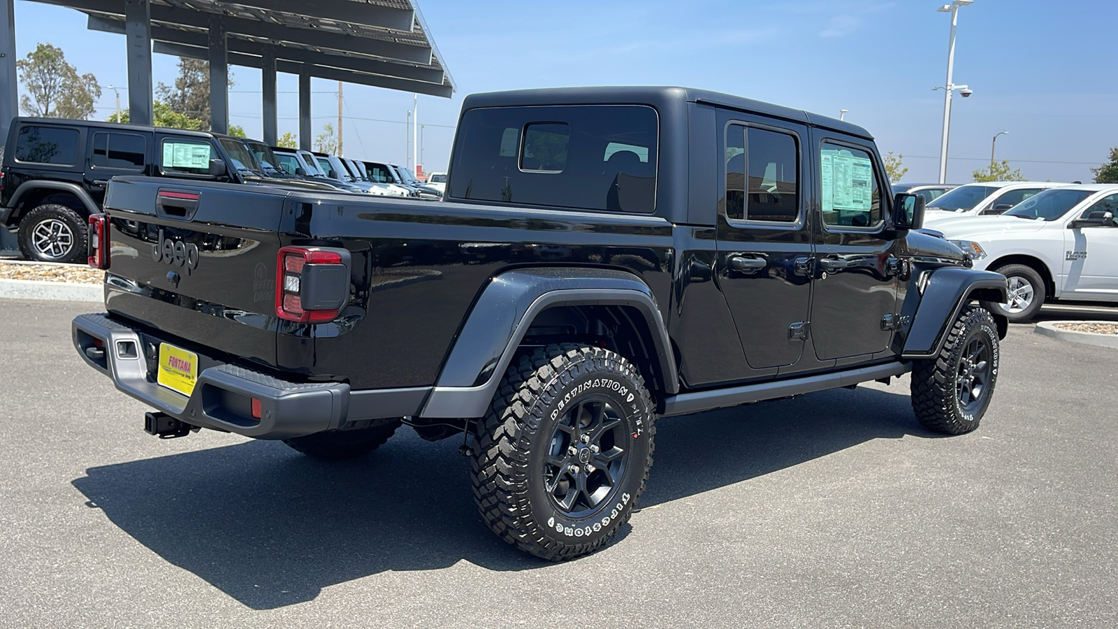 2024 Jeep Gladiator Willys 5