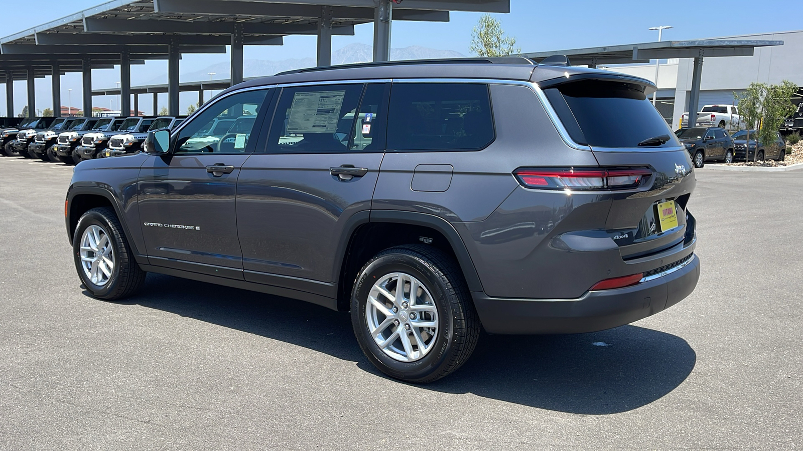 2024 Jeep Grand Cherokee L Laredo X 3