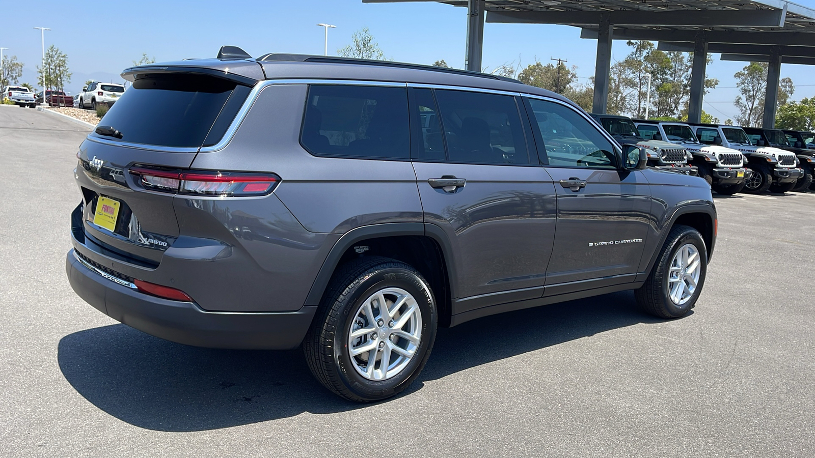 2024 Jeep Grand Cherokee L Laredo X 5