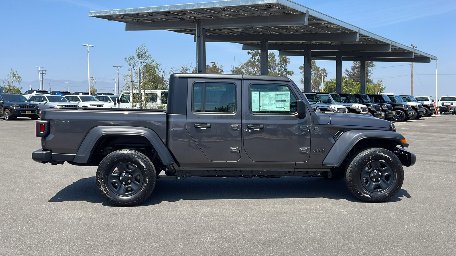 2024 Jeep Gladiator Sport 6