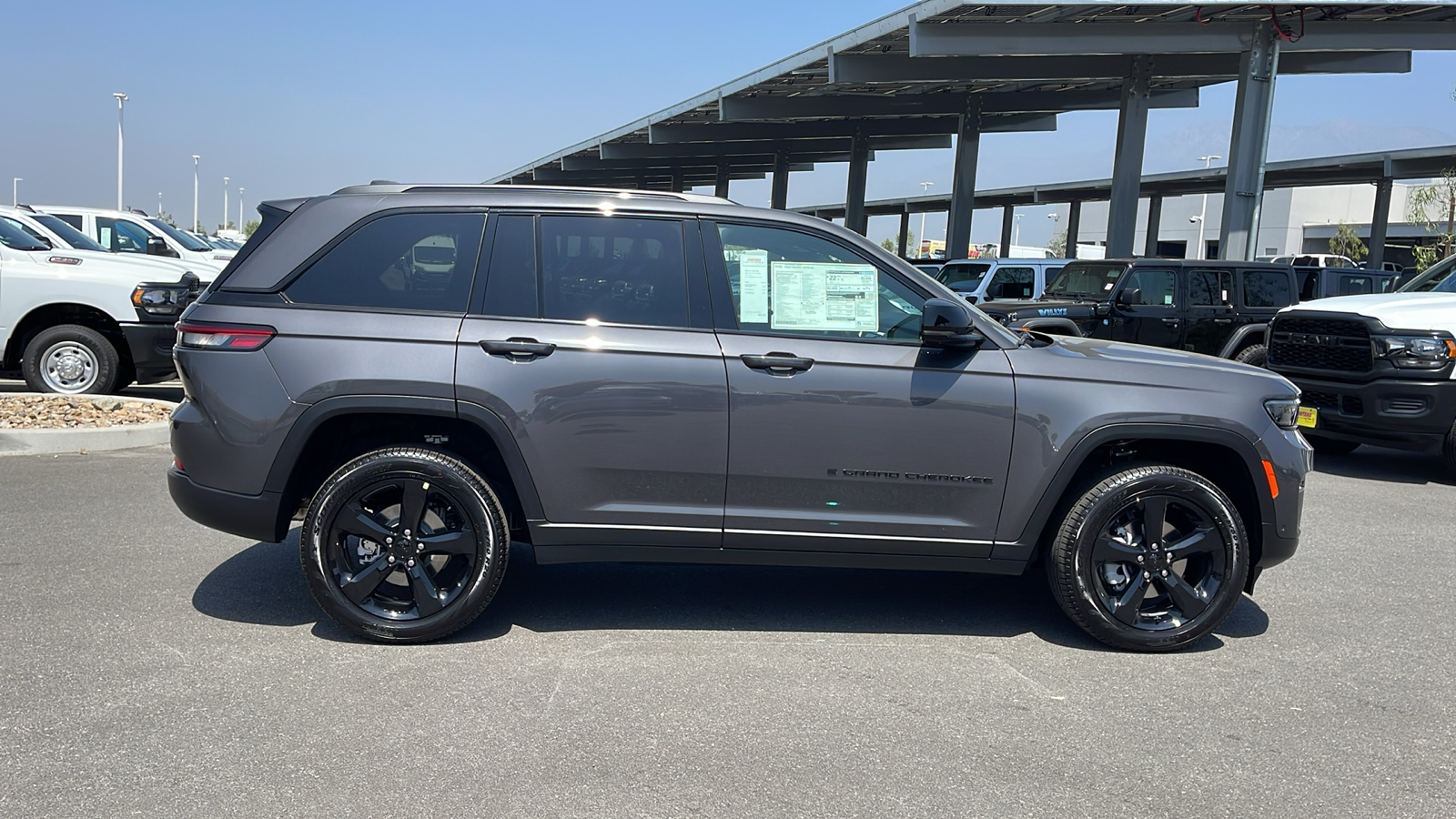 2024 Jeep Grand Cherokee Limited 6