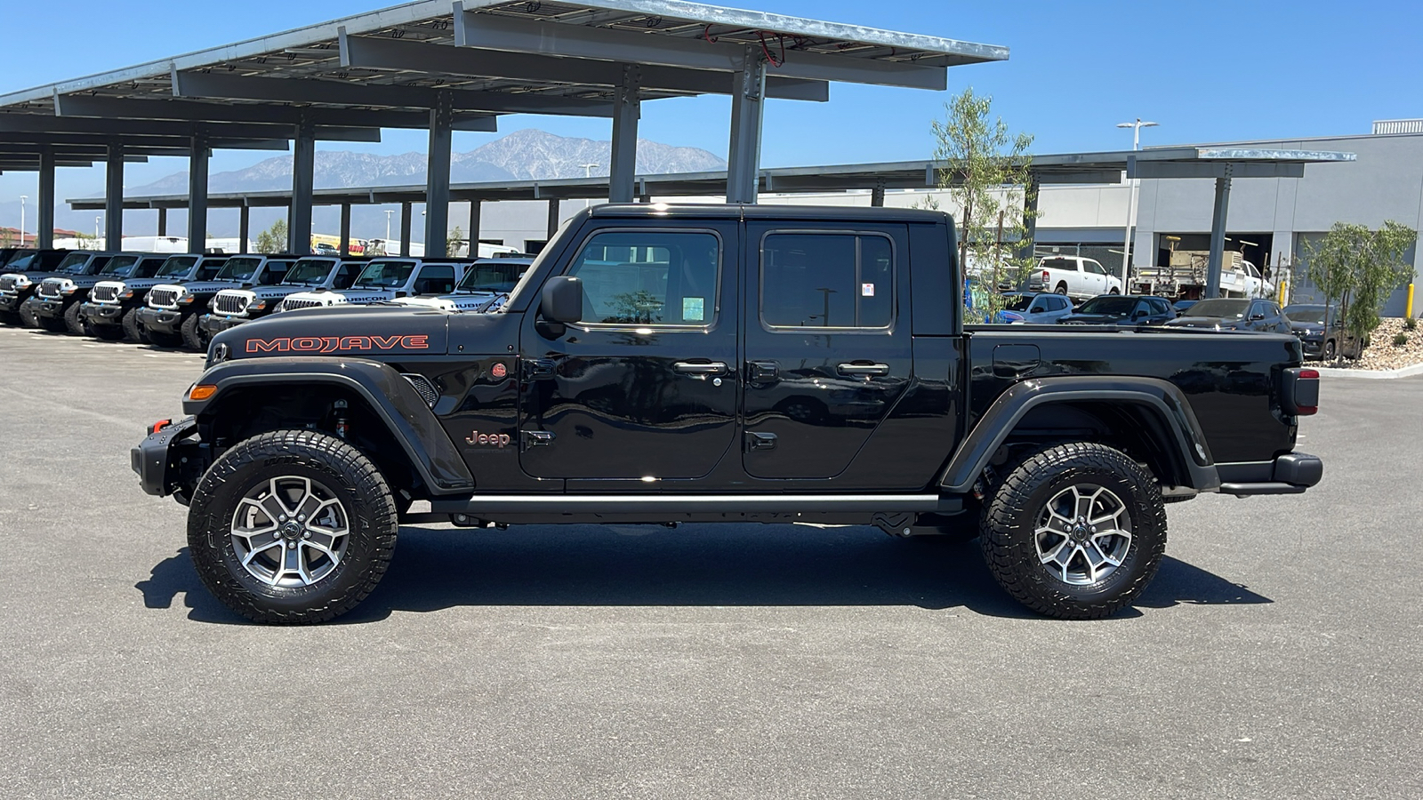 2024 Jeep Gladiator Mojave X 2