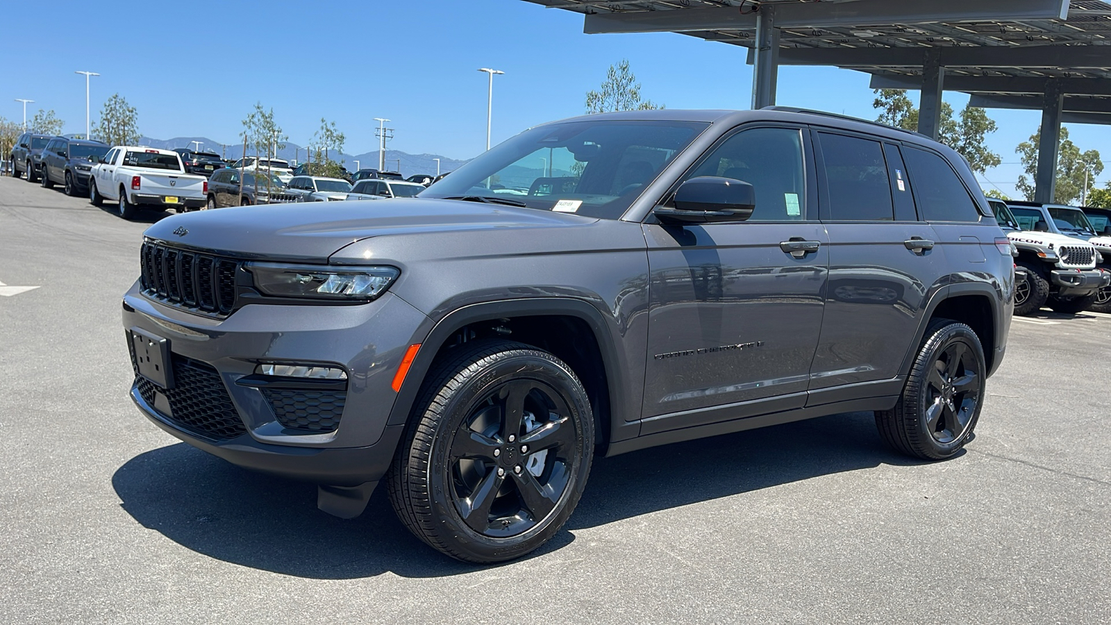 2024 Jeep Grand Cherokee Limited 1