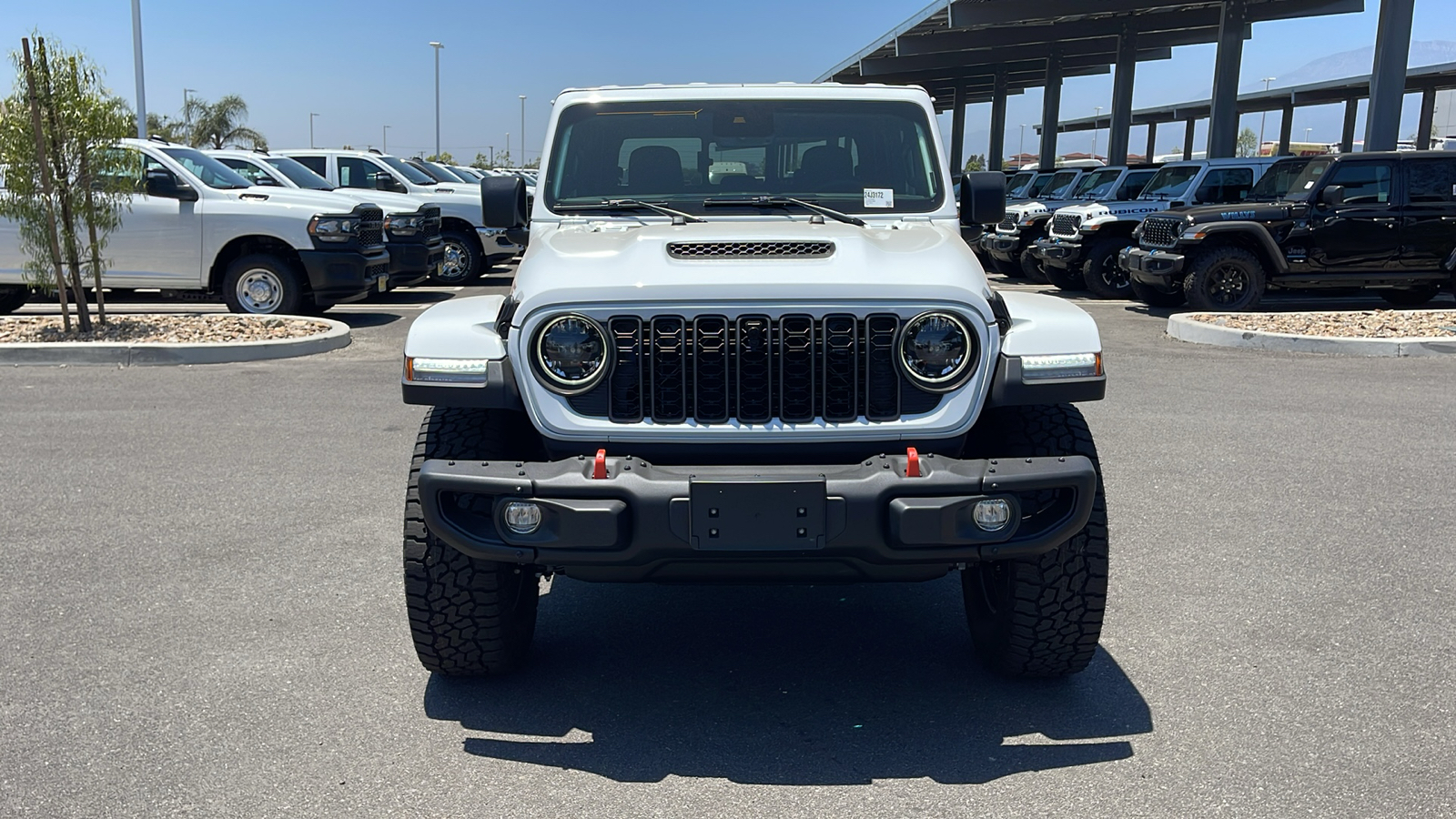 2024 Jeep Gladiator Mojave X 8