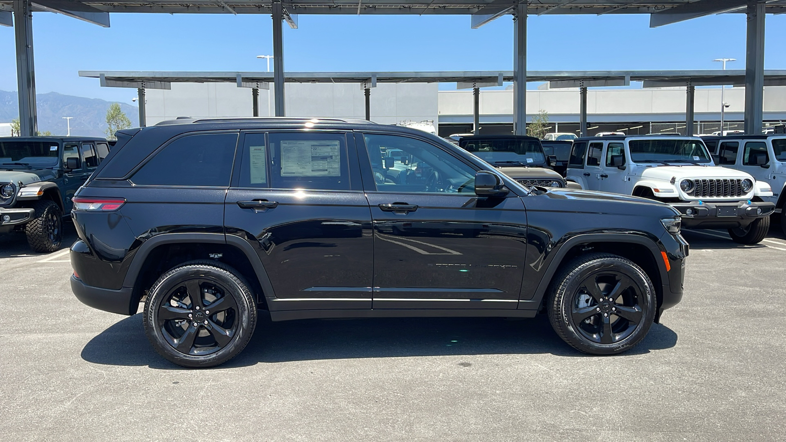 2024 Jeep Grand Cherokee Limited 6