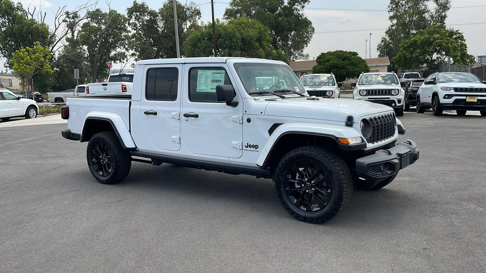 2024 Jeep Gladiator Sport/Sport S/Willys/Jeep Beach/Texas Trail 7