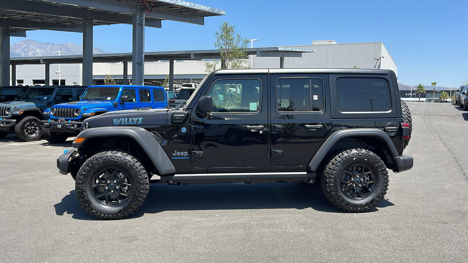 2024 Jeep Wrangler 4xe Willys 2